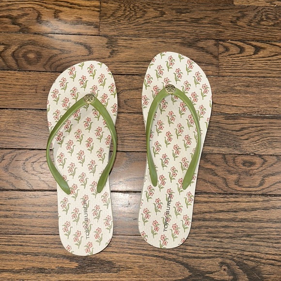 Tory Burch Shoes - Tory Burch sandals